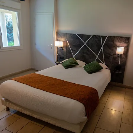 Logis Des Sources Hotel Créney-près-Troyes