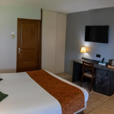 Logis Des Sources 호텔 2*