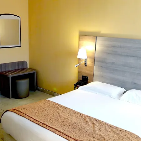Logis Des Sources Hotel
