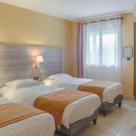 Logis Des Sources Hotel