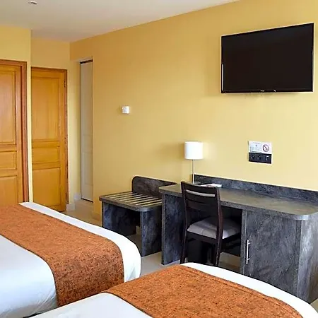 Logis Des Sources Hotel