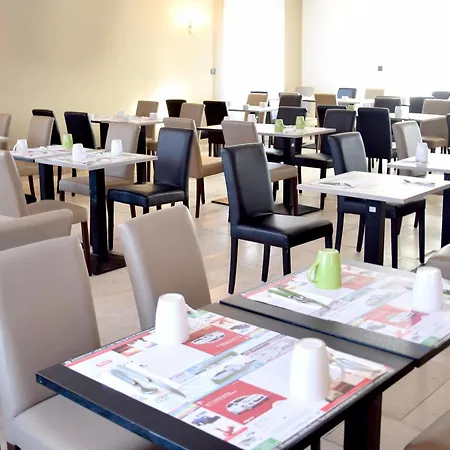 호텔 Logis Des Sources