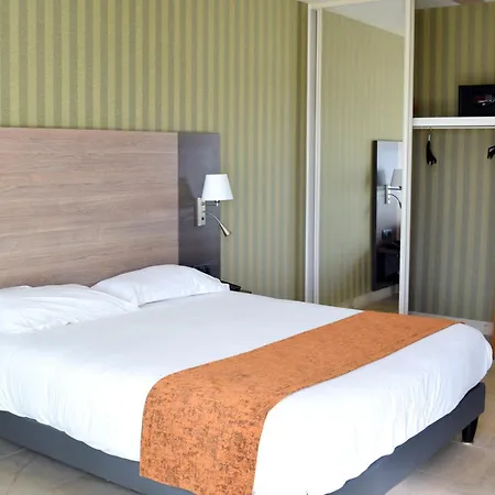 Logis Des Sources 크레네이프레트로이에스