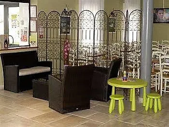 Logis Des Sources 2*