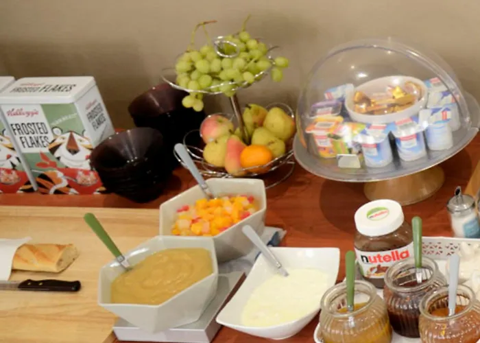 Logis Des Sources Hotel 2*