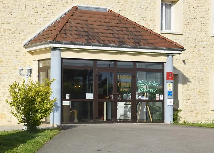 מלון Logis Des Sources