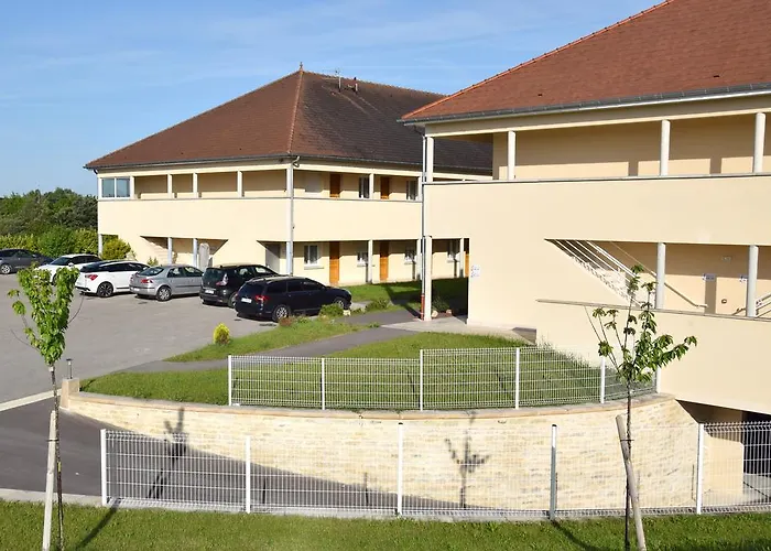 Hotel Logis Des Sources