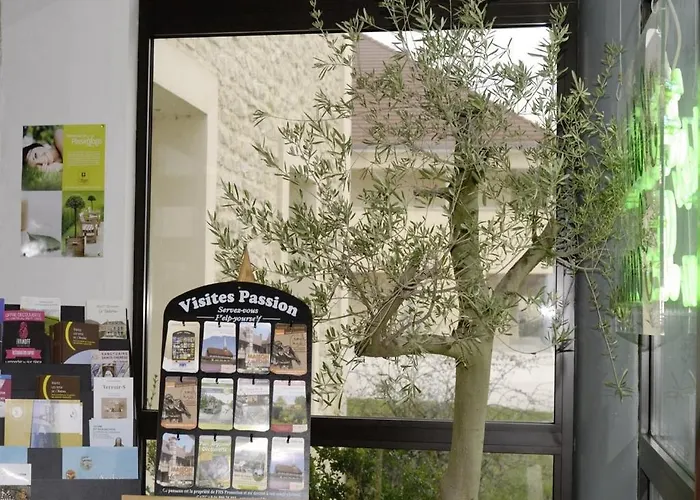 Logis Des Sources 2*